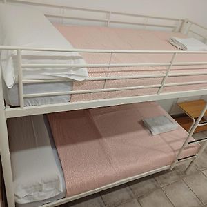 Habitación con 2 Camas Individuales